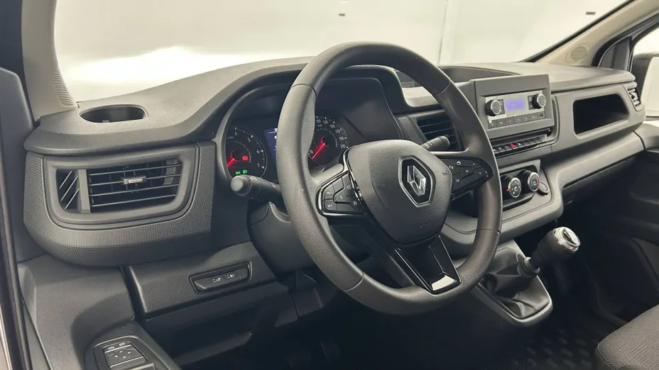 RENAULT Trafic -