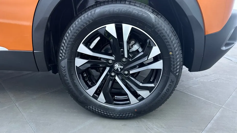 PEUGEOT 2008 -