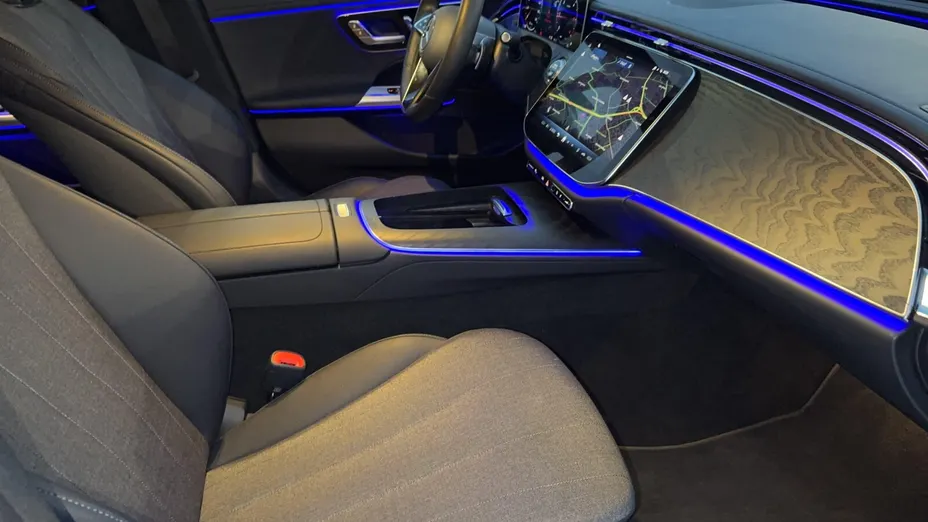MERCEDES-BENZ E Klasa E 220 d mHEV 4-Matic Avantgarde 9G-Tronic