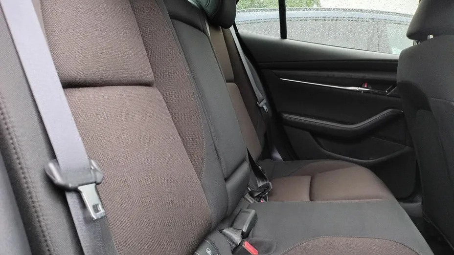 MAZDA 3 3 2.0 mHEV Kanjo