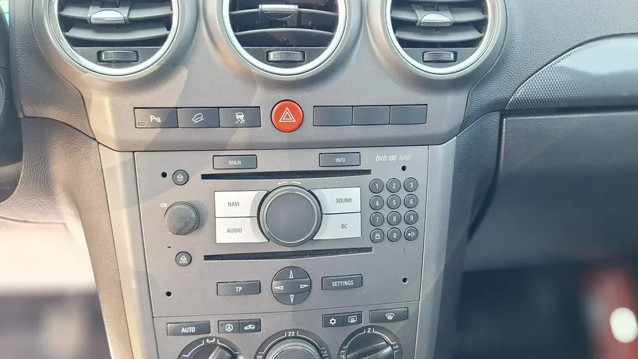 OPEL Antara -