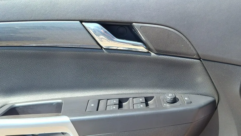OPEL Antara -