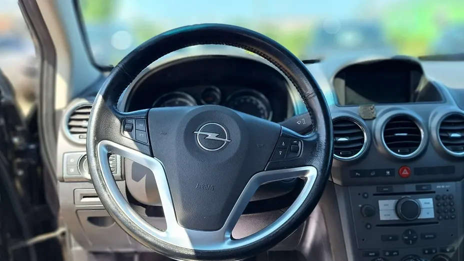 OPEL Antara -
