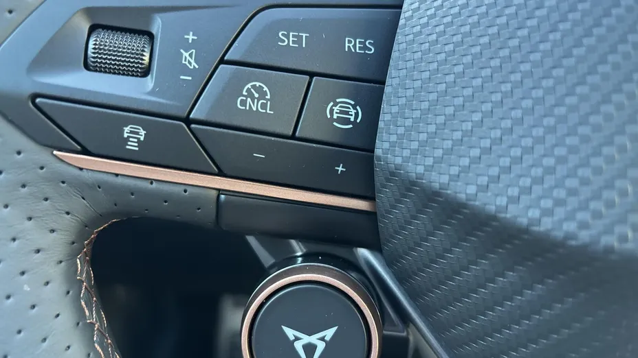 CUPRA Leon Leon 2.0 TSI 4Drive DSG Nowy