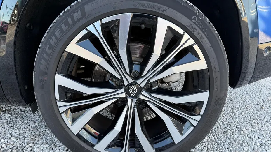 RENAULT Austral -