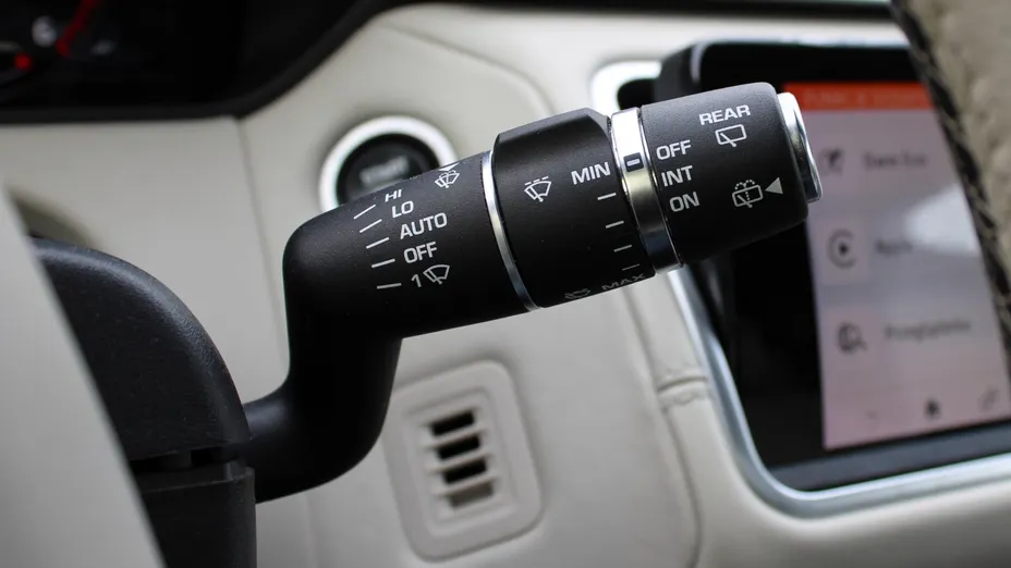 LAND ROVER Range Rover Velar Velar 2.0 SD4 R-Dynamic HSE