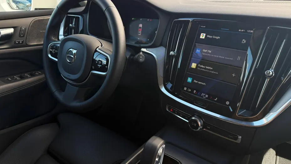 VOLVO V60 V60 CC Plus B5 B AWD aut