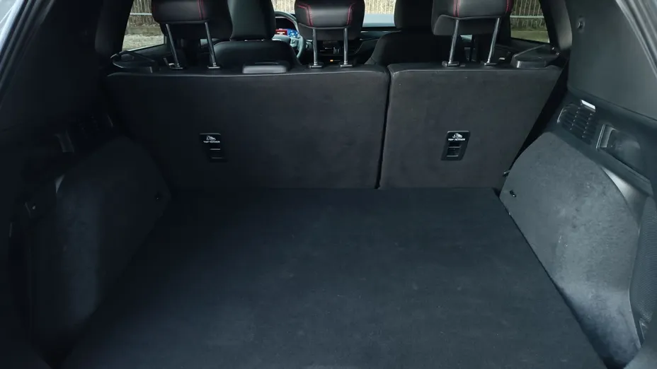 FORD Kuga Kuga 2.5P PHEV FWD ST-Line X eCVT