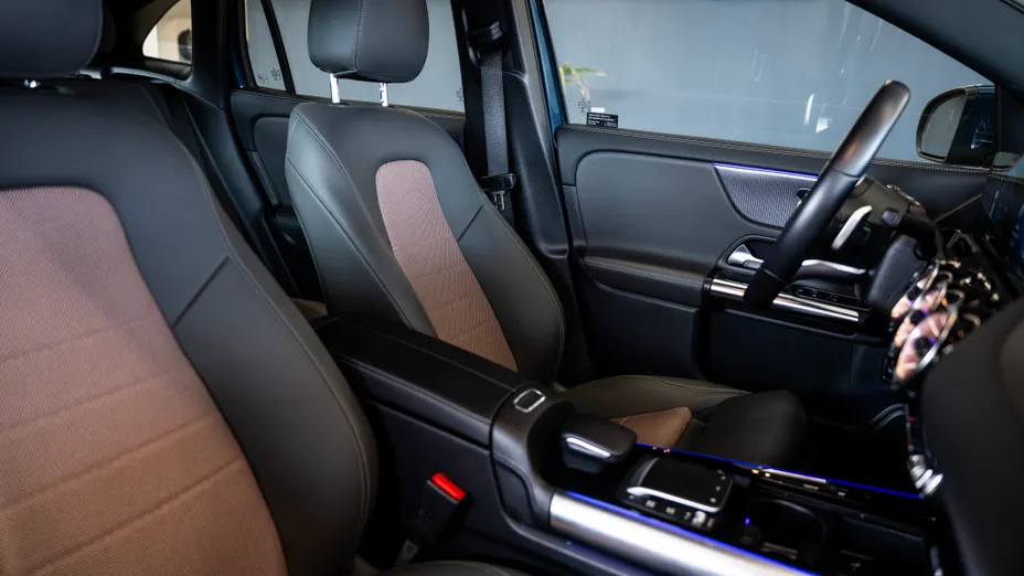 MERCEDES-BENZ EQA EQA 250 66.5kWh Electric Art