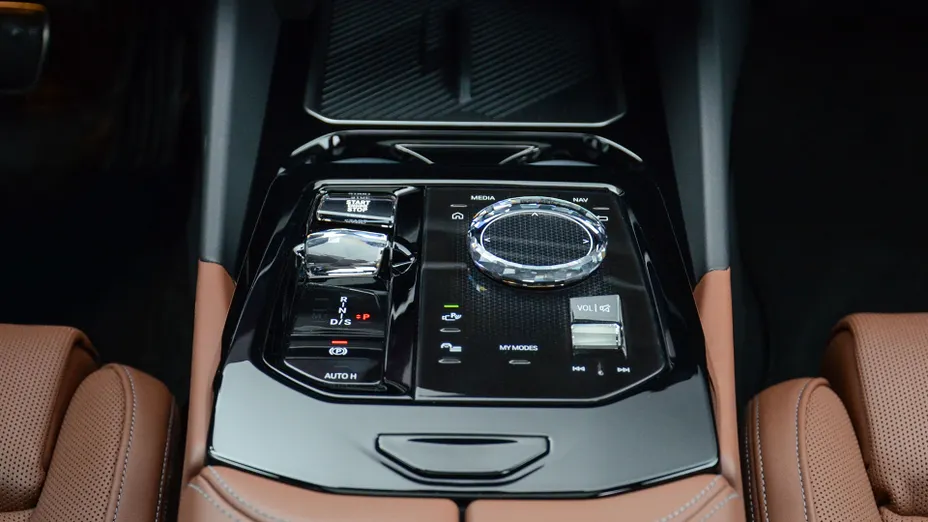 BMW Seria 5 520d xDrive mHEV M Sport aut