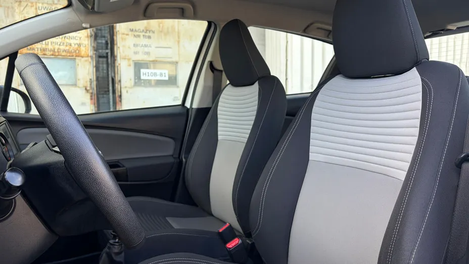 TOYOTA Yaris Yaris 1.5 Premium