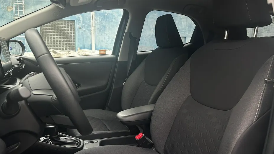 TOYOTA Yaris Yaris Hybrid 1.5 Style