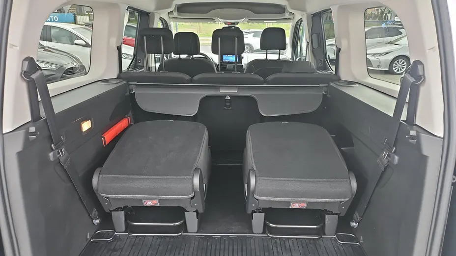 TOYOTA Proace City Verso Proace City Verso Long 1.2 D-4T Family