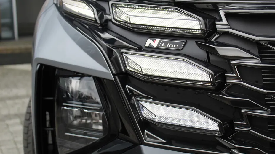 HYUNDAI Tucson Tucson 1.6 T-GDi HEV N-Line 4WD aut Nowy