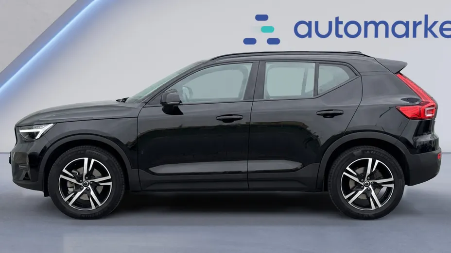 VOLVO XC40 XC40 B3 Plus Dark aut