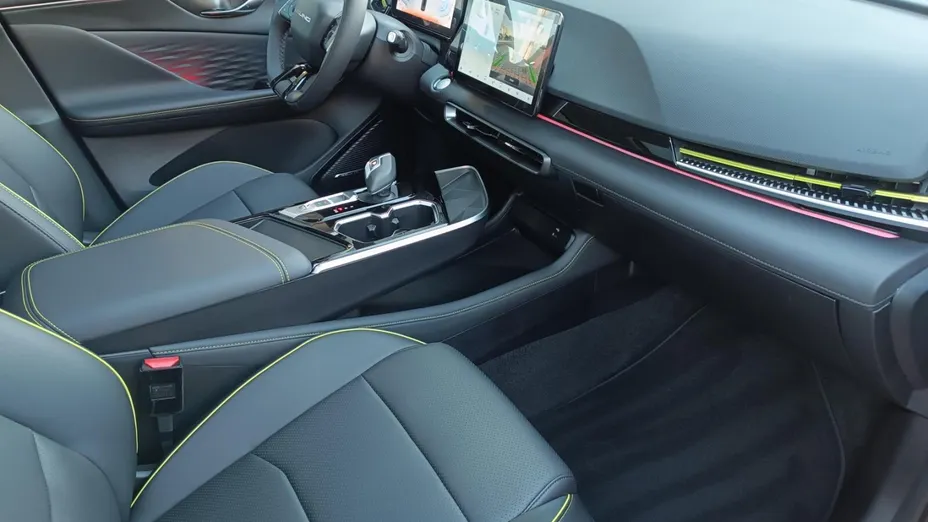 BAIC Beijing 5 Beijing 5 1.5T Luxury DCT