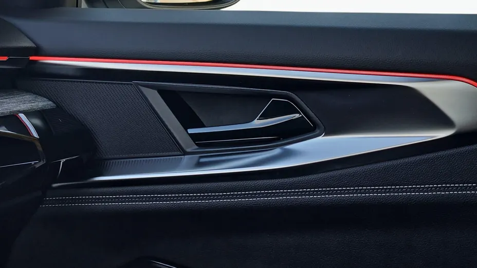 RENAULT Austral Austral 1.3 TCe mHEV Techno aut