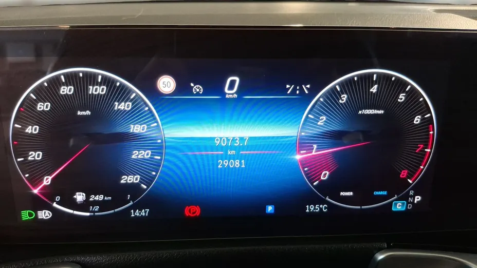 MERCEDES-BENZ GLB GLB 200 mHEV AMG Line 7G-DCT