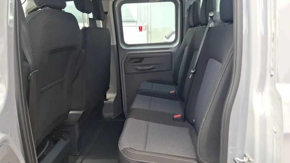 VOLKSWAGEN Transporter Transporter TDI L2 (skrzynia) Nowy