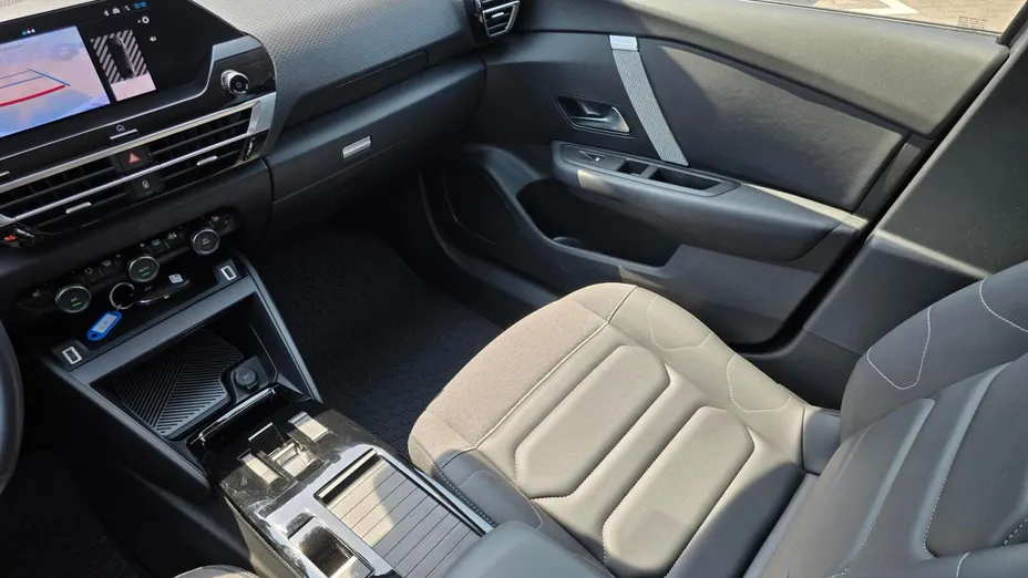 CITROEN C4 X C4 X 1.2 PureTech Max S&S EAT8