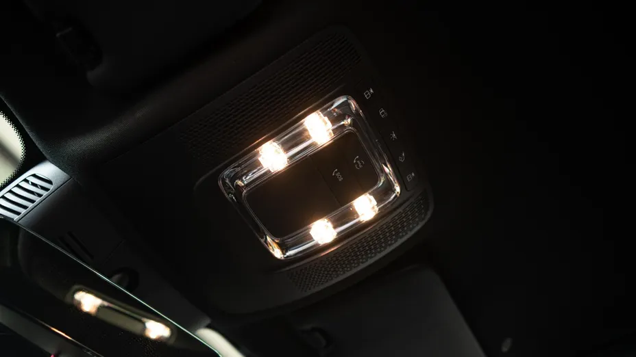 MERCEDES-BENZ GLB GLB 200 mHEV Progressive 7G-DCT