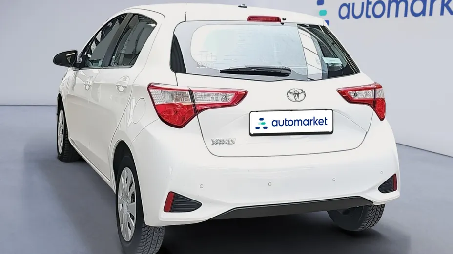 TOYOTA Yaris Yaris 1.5 Active