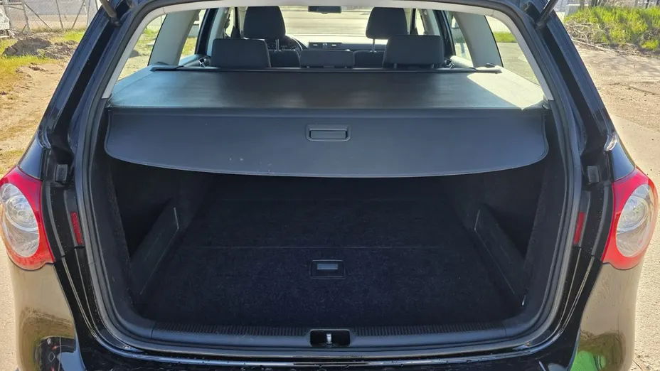 VOLKSWAGEN Passat -