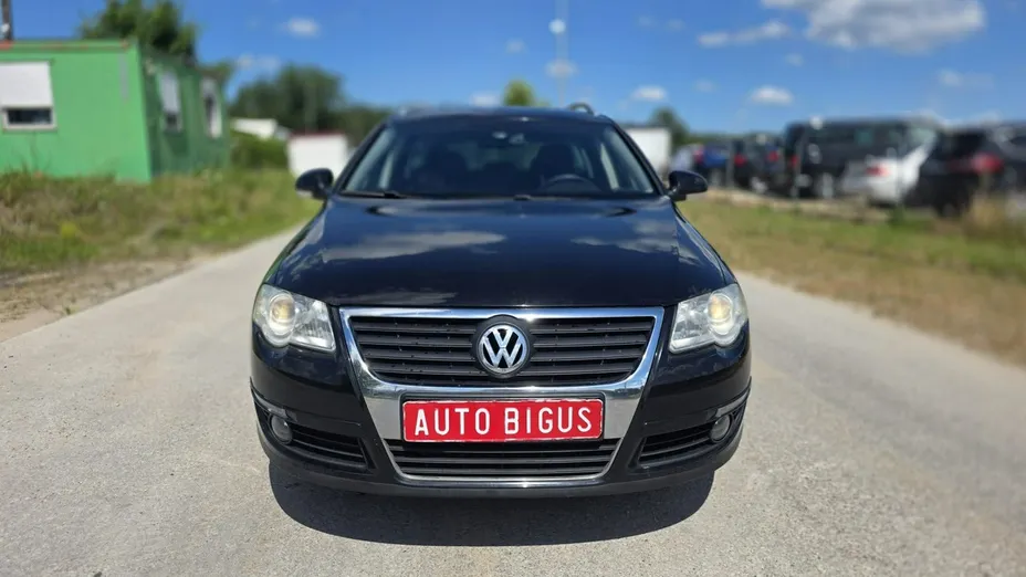VOLKSWAGEN Passat -