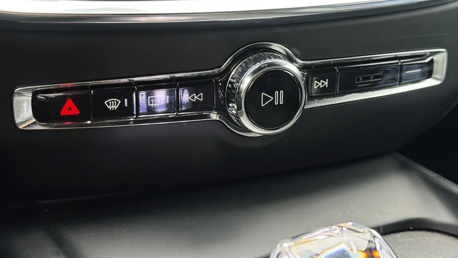 VOLVO S60 S60 B4 B Plus Dark aut