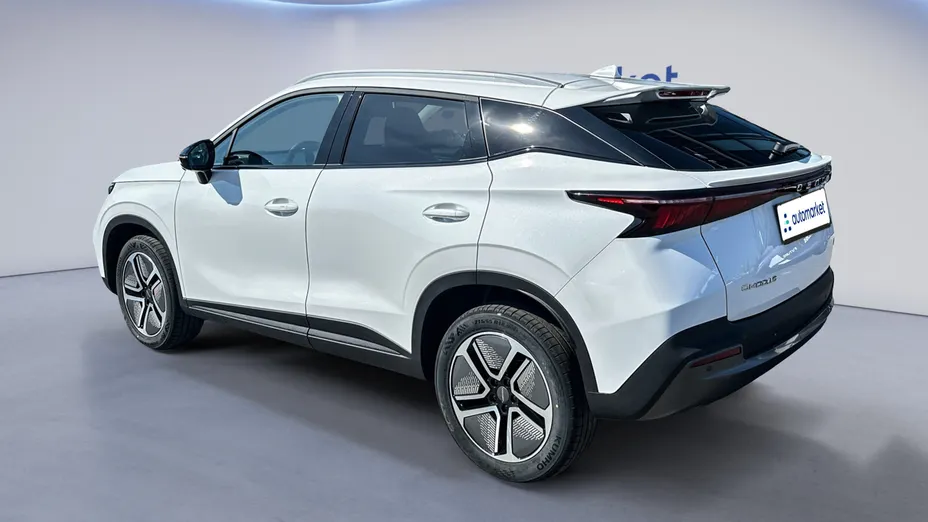 OMODA Omoda 5 Omoda E5 63.2kWh Premium Nowy