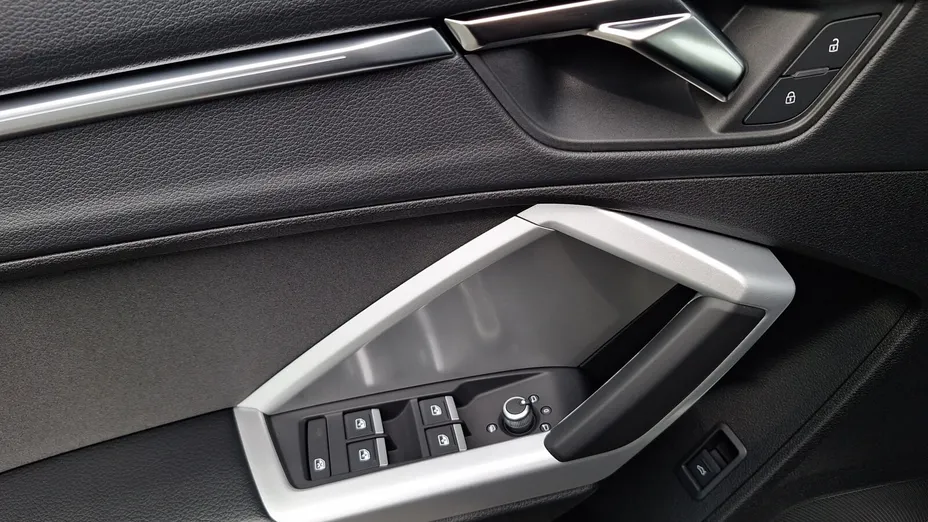 AUDI Q3 Sportback -