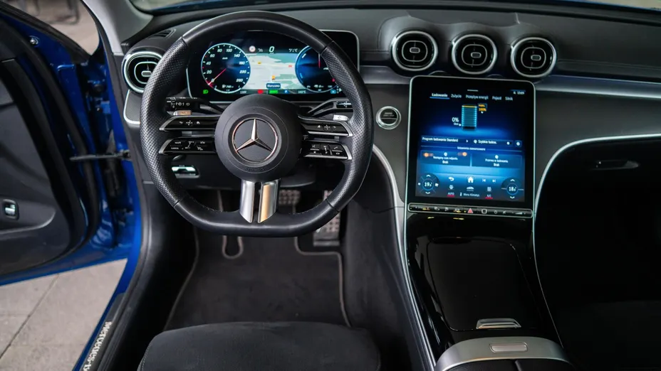 MERCEDES-BENZ C Klasa C 300 de PHEV 4-Matic AMG