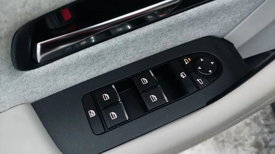 MAZDA CX-60 CX-60 2.5 PHEV Takumi AWD aut