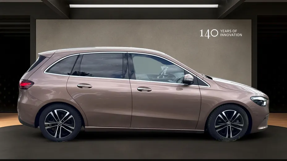 MERCEDES-BENZ B Klasa B 220 4-Matic mHEV Progressive 8G-DCT