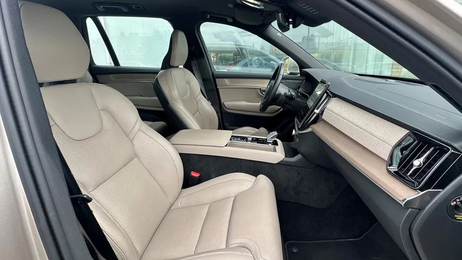 VOLVO XC90 XC90 B5 B AWD Plus Bright 7os aut