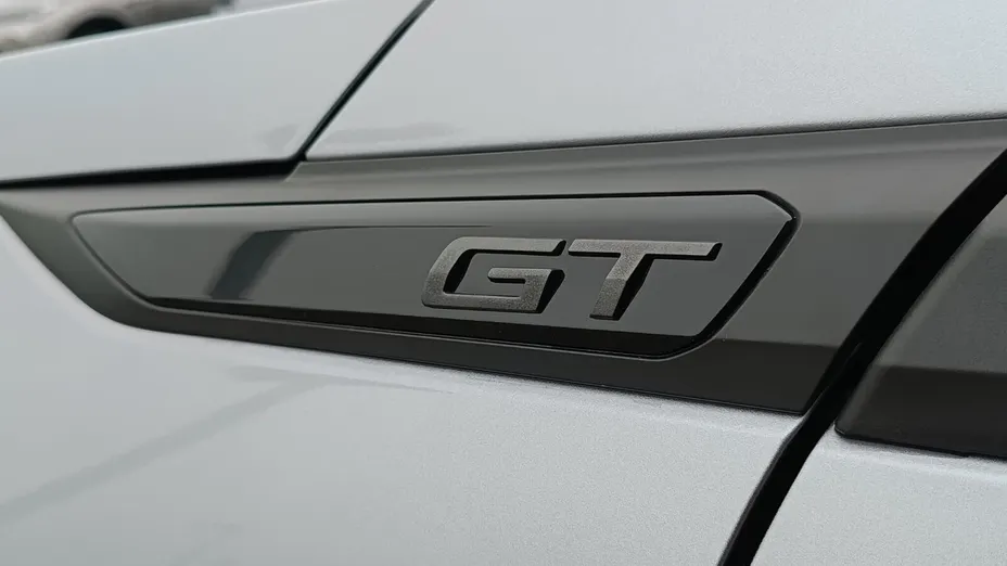 PEUGEOT 2008 2008 PureTech 130 GT S&S EAT8