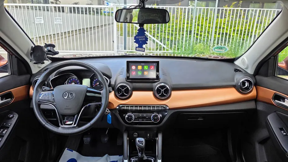 BAIC Senova X35 -