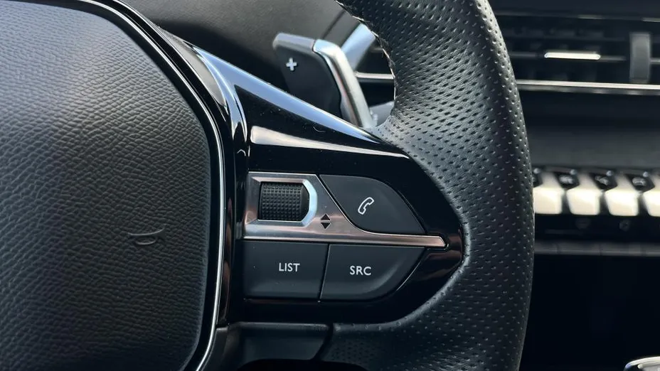 PEUGEOT 5008 5008 1.6 PureTech GT S&S EAT8