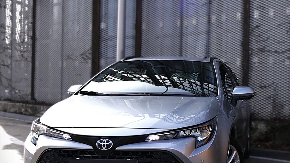 TOYOTA Corolla Corolla 1.8 Hybrid Comfort