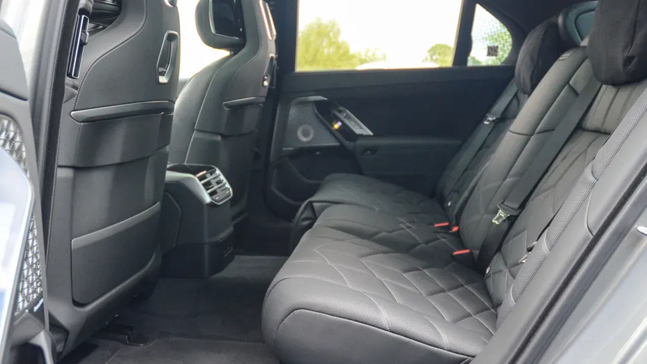 BMW Seria 7 740d xDrive mHEV sport-aut