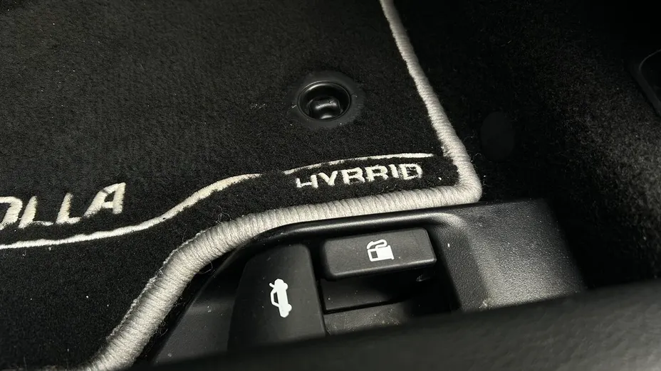 TOYOTA Corolla Corolla 1.8 Hybrid Comfort