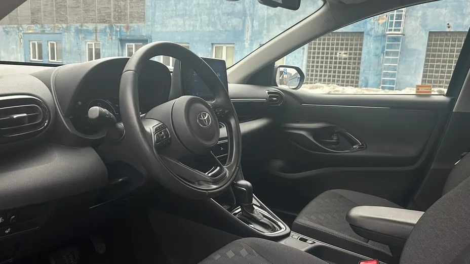 TOYOTA Yaris Yaris Hybrid 1.5 Style