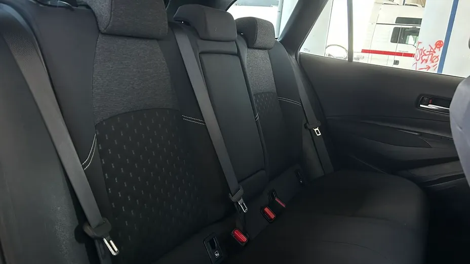 TOYOTA Corolla Corolla 1.8 Hybrid Comfort