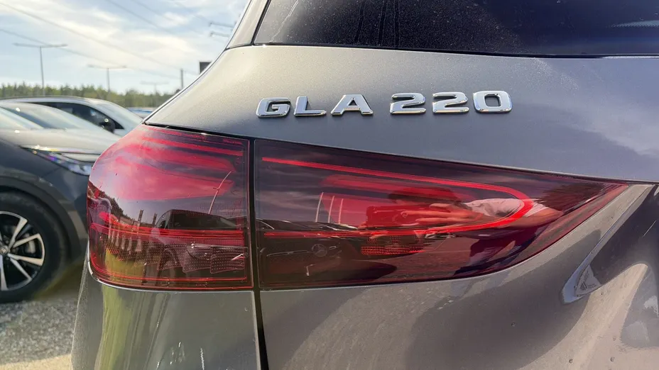 MERCEDES-BENZ GLA GLA 220 mHEV 4-Matic AMG Line 8G-DCT