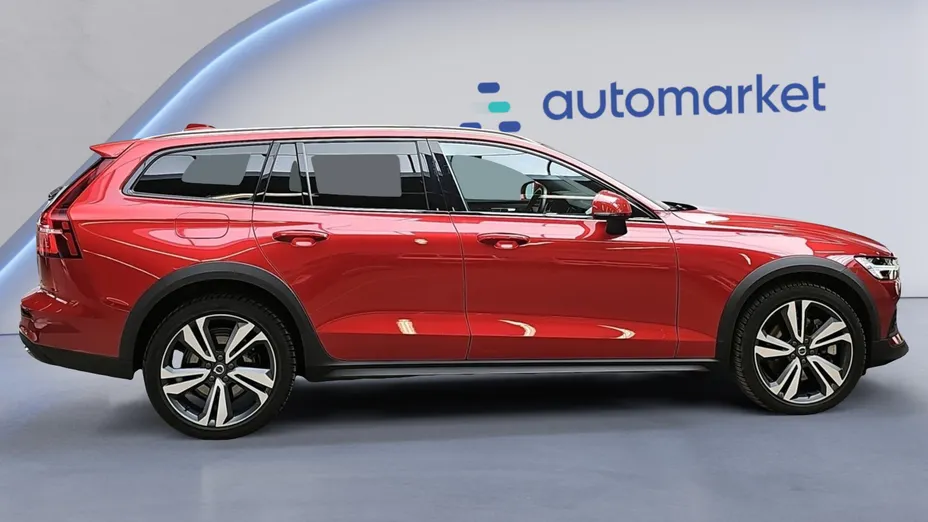 VOLVO V60 V60 CC Plus B5 B AWD aut