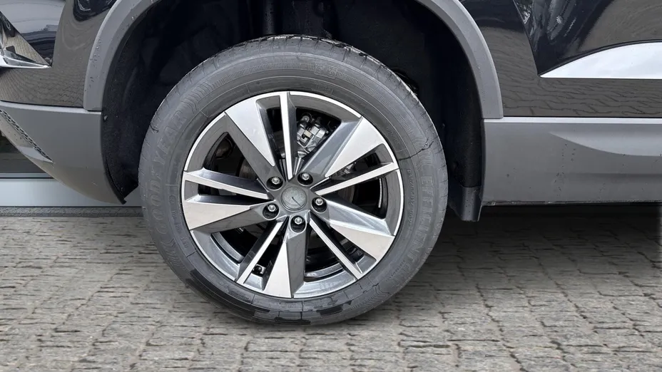 SKODA Karoq Karoq 1.5 TSI ACT Sportline DSG Nowy