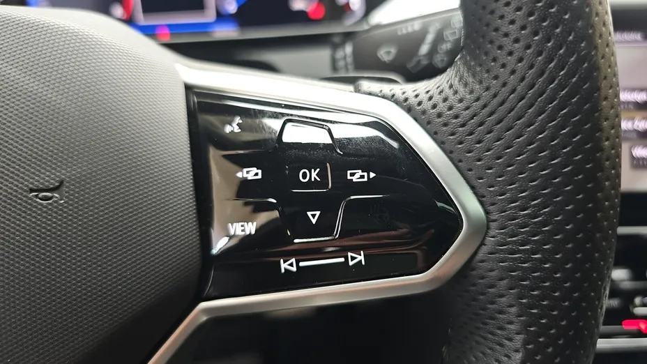 VOLKSWAGEN Arteon Arteon 2.0 TSI R-Line DSG
