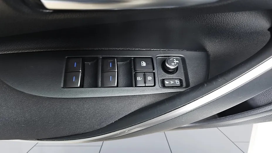 TOYOTA Corolla Corolla 1.5 Style MS