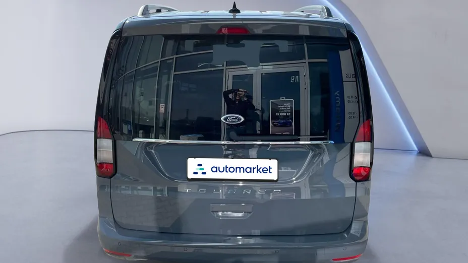 FORD Tourneo Connect Tourneo Connect 2.0 EcoBlue Titanium aut Nowy