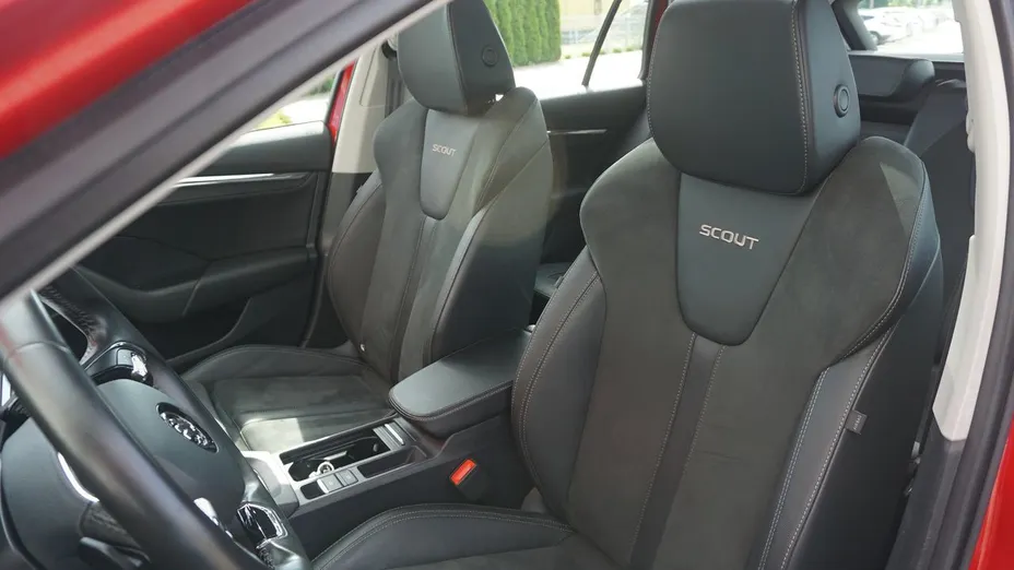 SKODA Octavia Octavia Scout 2.0 TDI 4x4 DSG